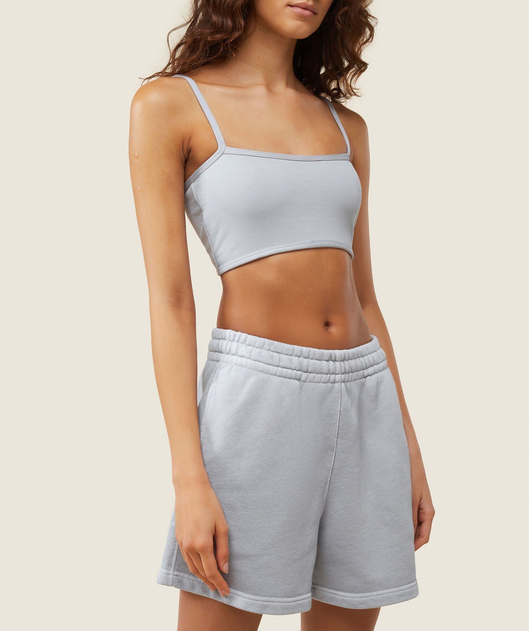 gymshark-everywear-ribbed-bandeau-bra-ice-grey-ss24