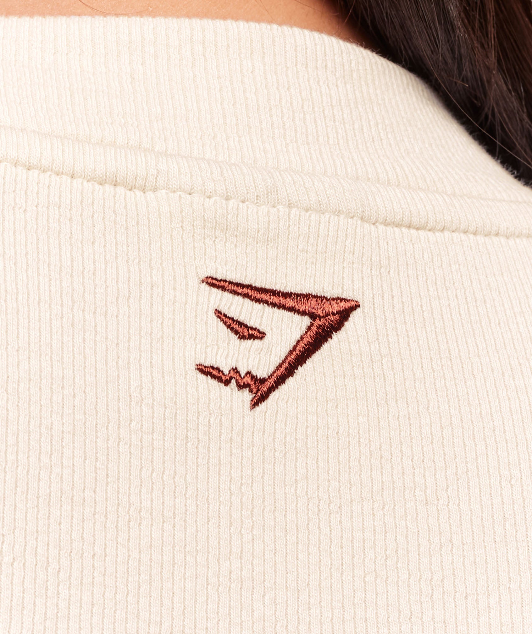 gymshark-ribbed-cotton-crop-top-oat-white-burgundy-brown-ss25