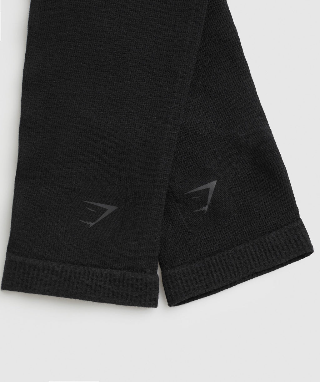 gymshark-ribbed-cotton-seamless-leg-warmers-black-ss24