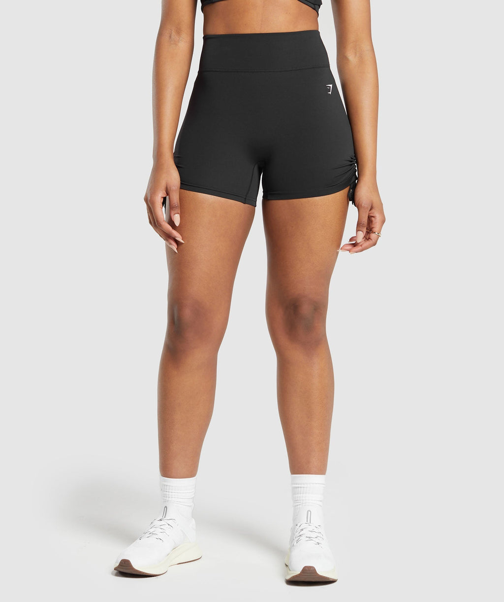 gymshark-ruche-shorts-black-ss24