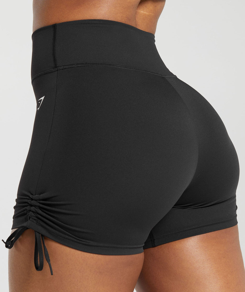 gymshark-ruche-shorts-black-ss24