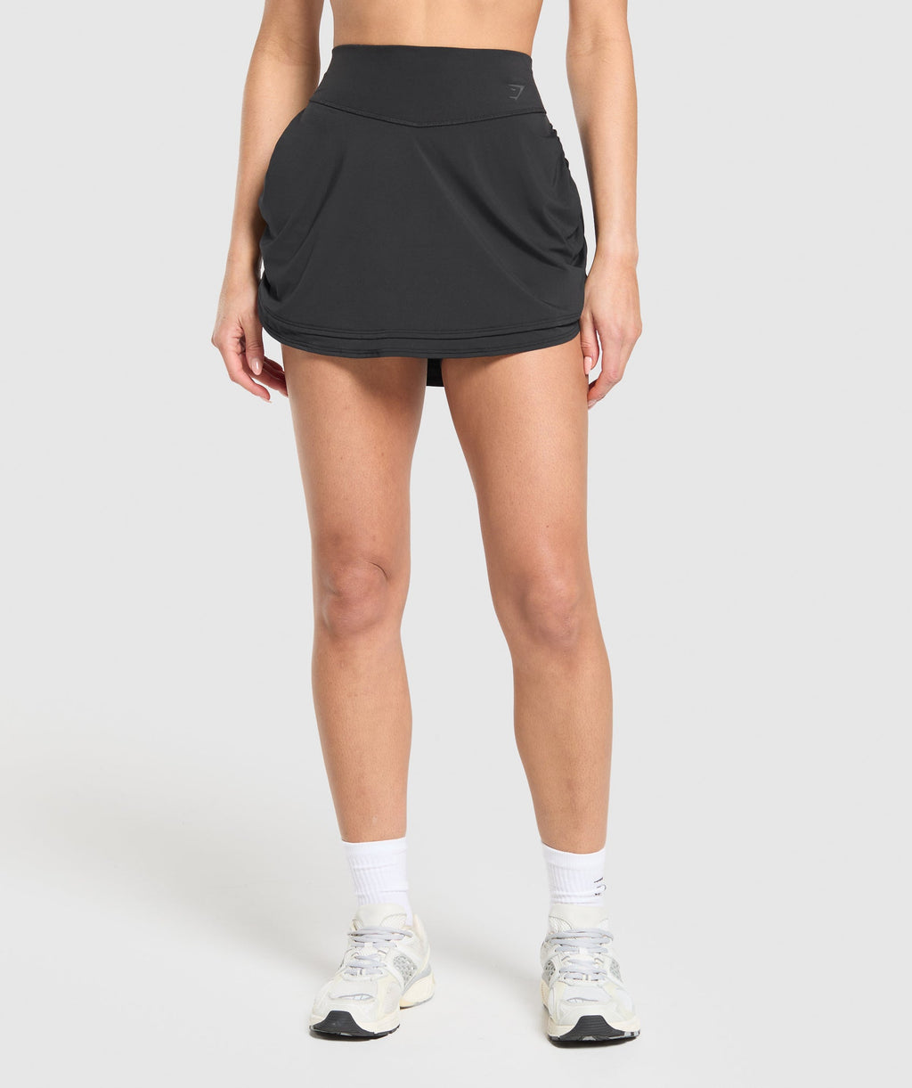 gymshark-ruched-skort-black-ss25