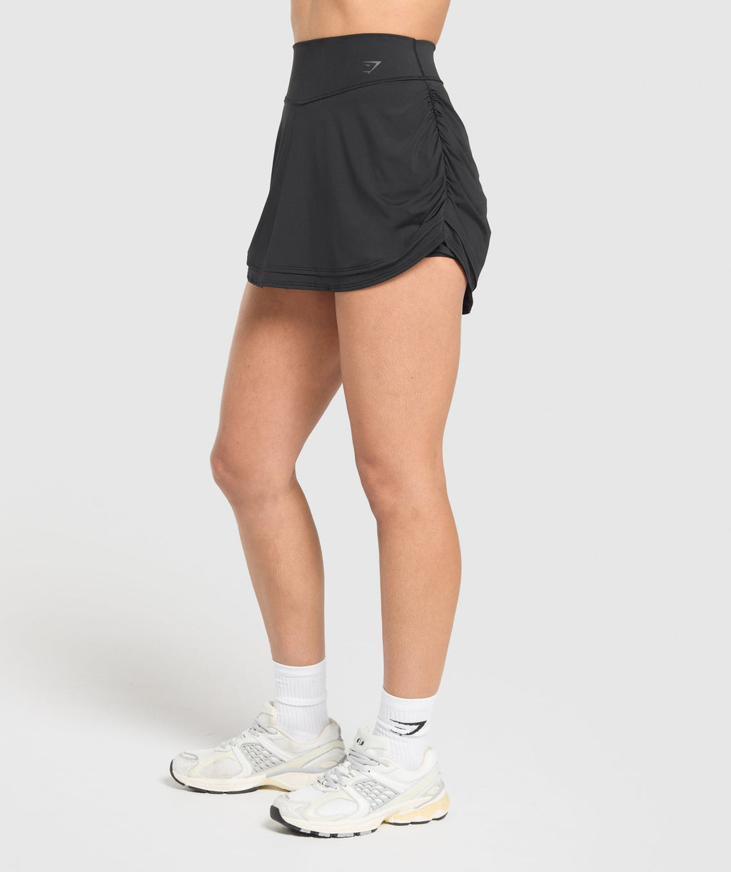 gymshark-ruched-skort-black-ss25