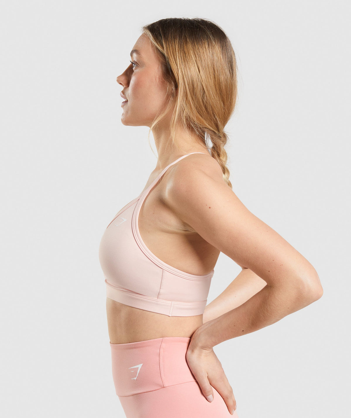 gymshark-ruched-training-sports-bra-light-pink