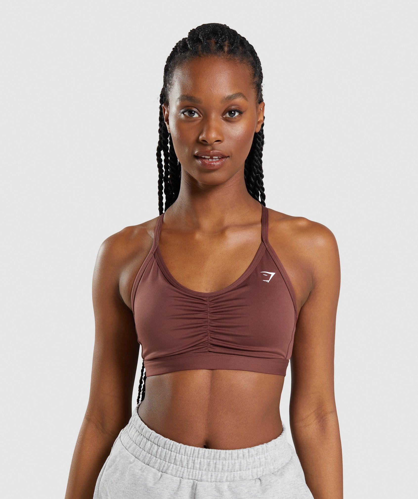 gymshark-ruched-sports-bra-cherry-brown-ss22