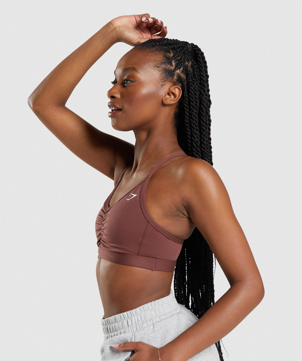 gymshark-ruched-sports-bra-cherry-brown-ss22
