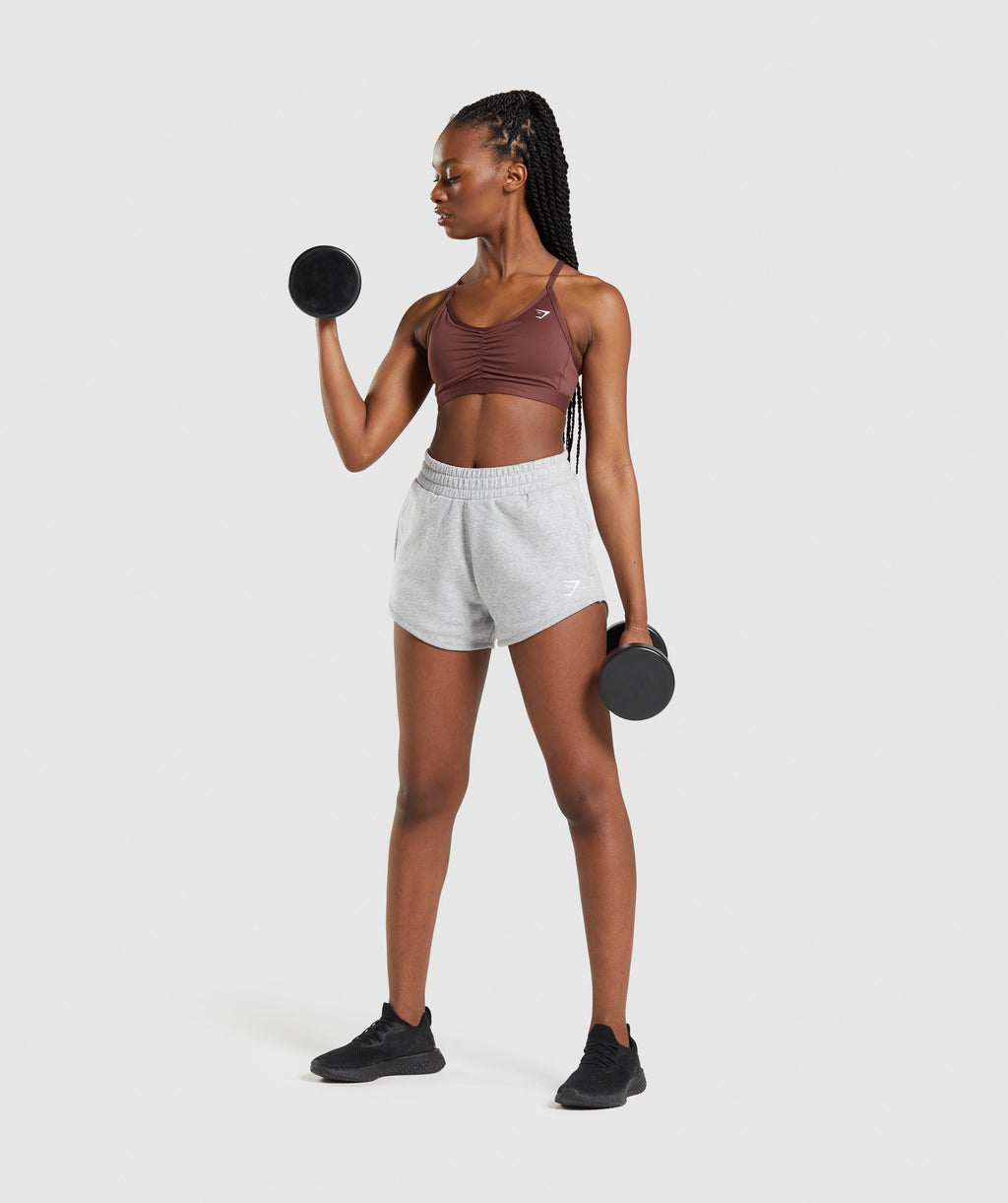 gymshark-ruched-sports-bra-cherry-brown-ss22
