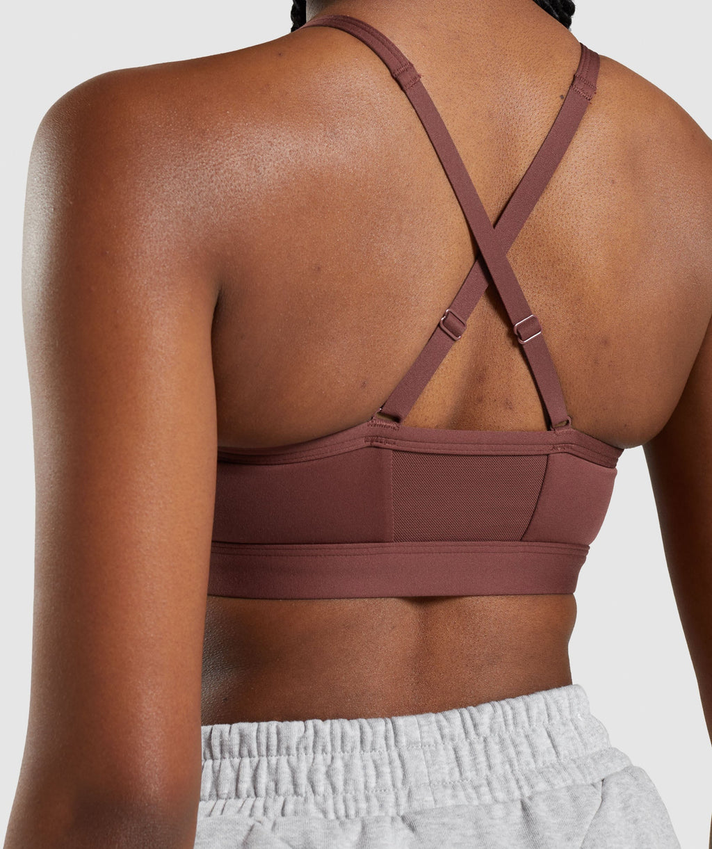 gymshark-ruched-sports-bra-cherry-brown-ss22