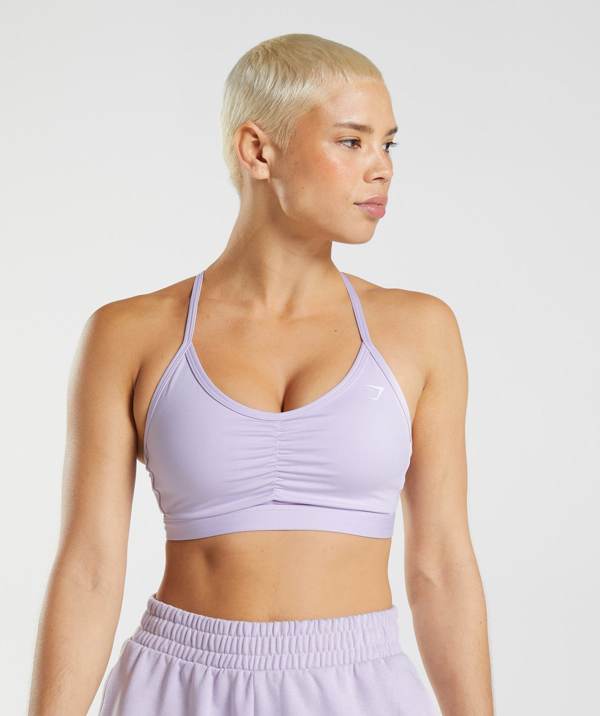 gymshark-ruched-sports-bra-soft-lilac-aw22
