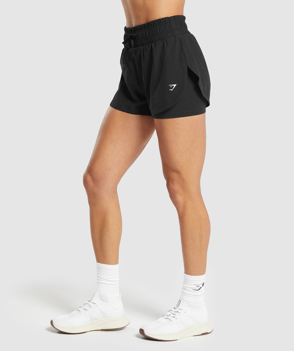 gymshark-running-2-in-1-shorts-black-ss24