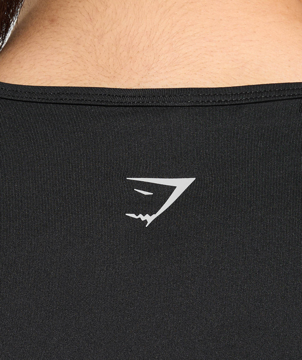 gymshark-running-long-sleeve-top-black-ss25
