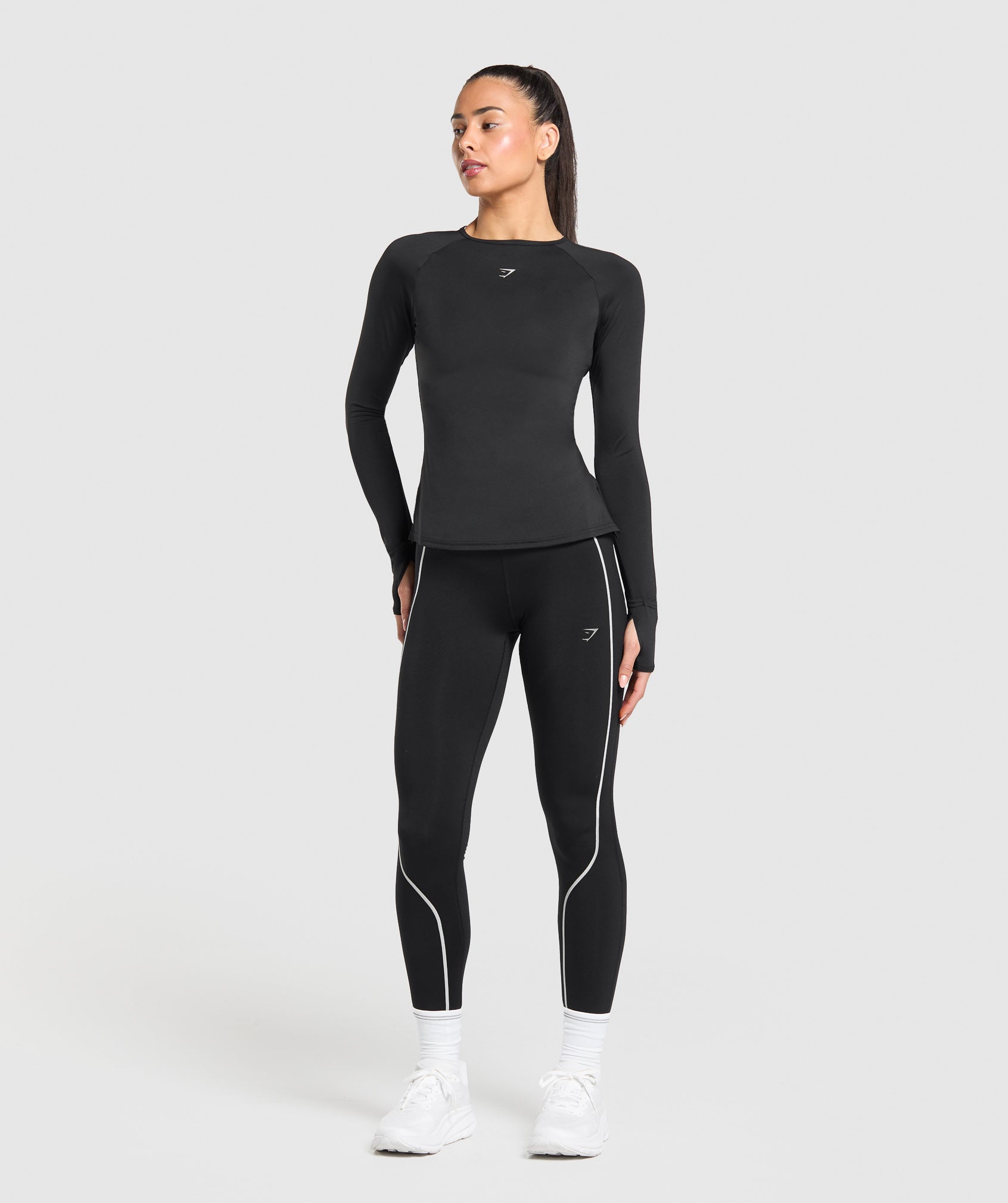 gymshark-running-long-sleeve-top-black-ss25