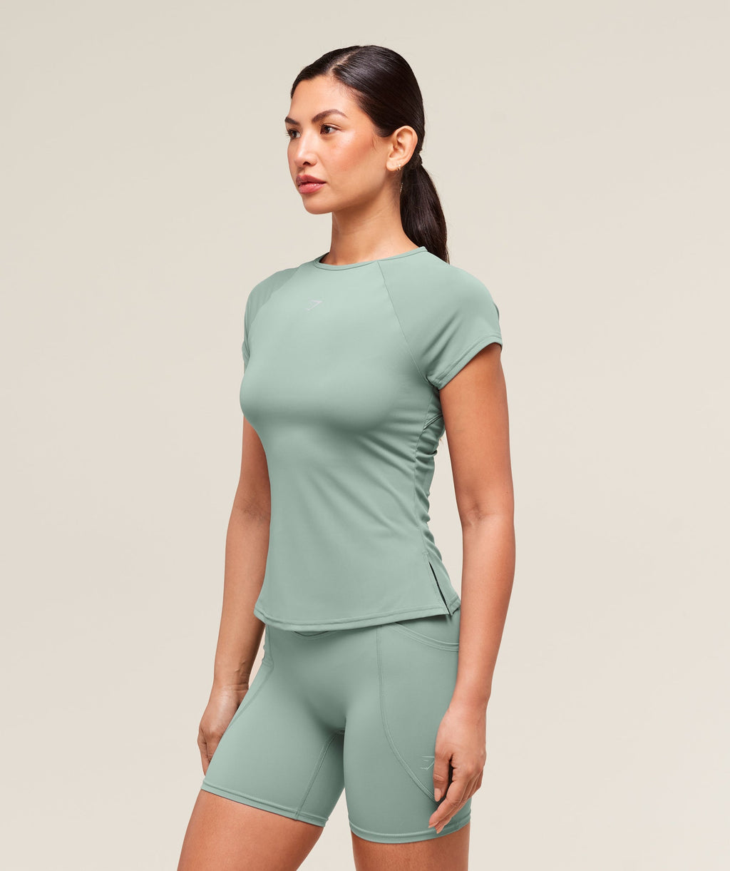gymshark-running-back-vent-t-shirt-celeste-blue-ss25