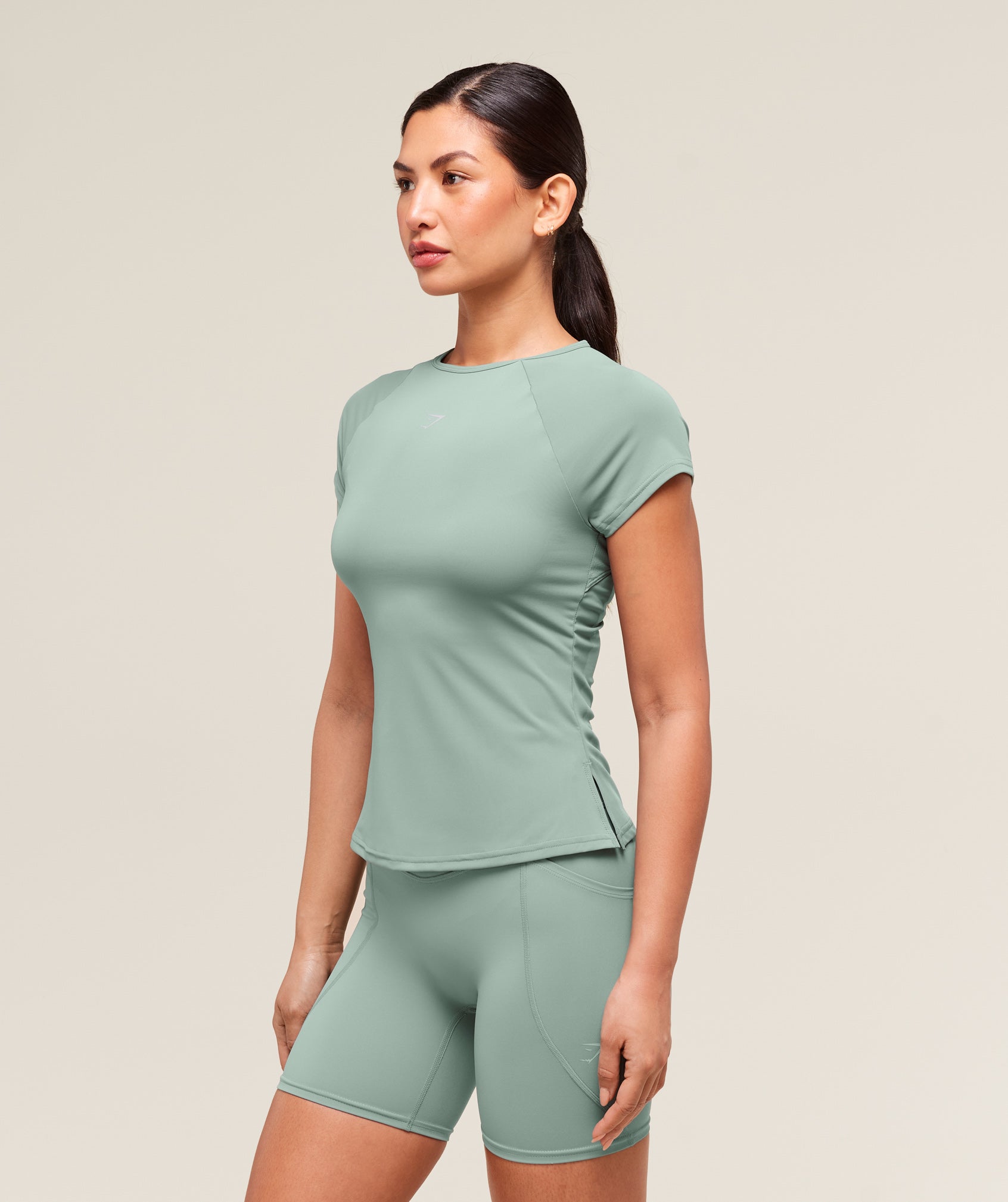 gymshark-running-back-vent-t-shirt-celeste-blue-ss25