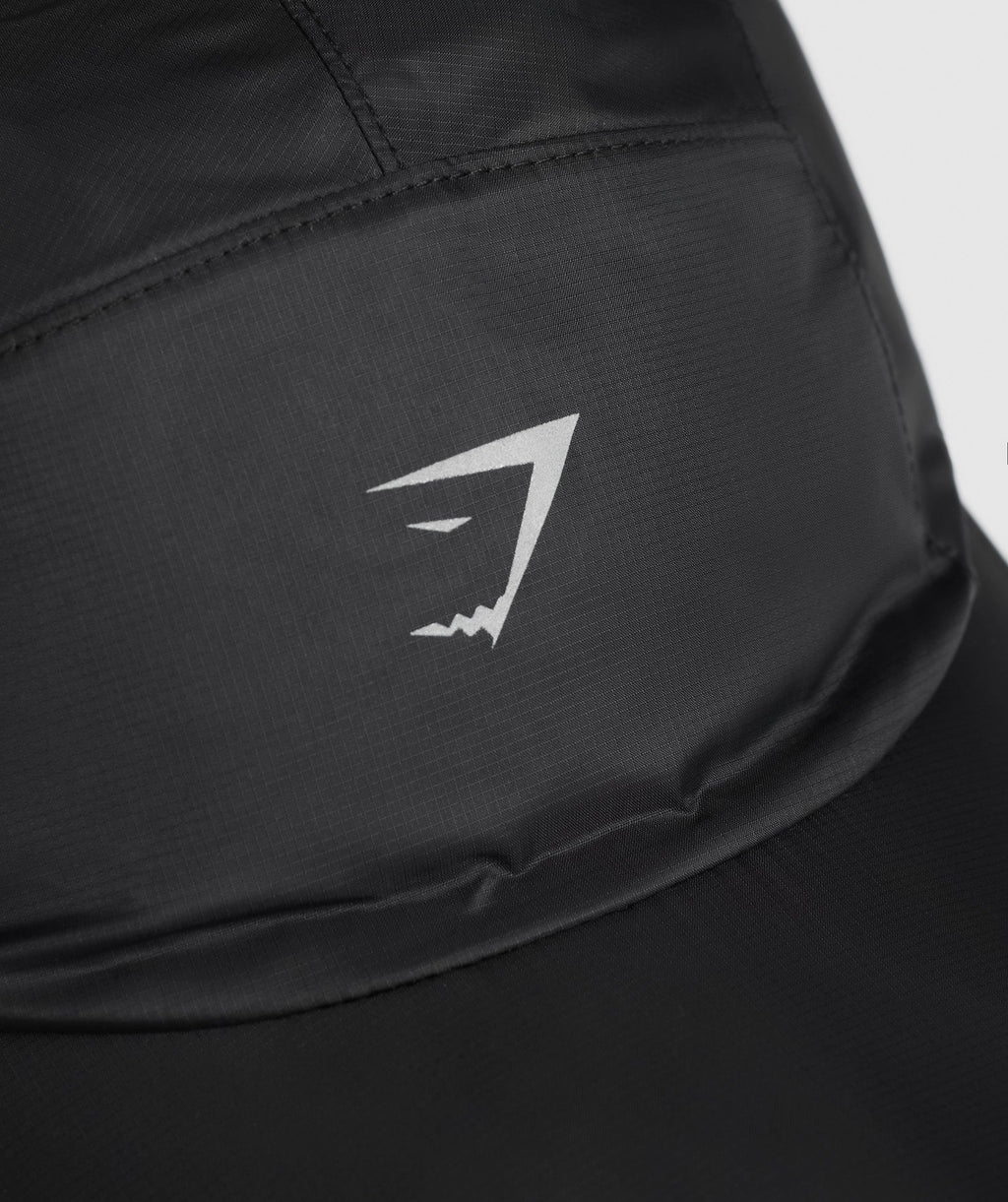 gymshark-running-cap-black-aw24