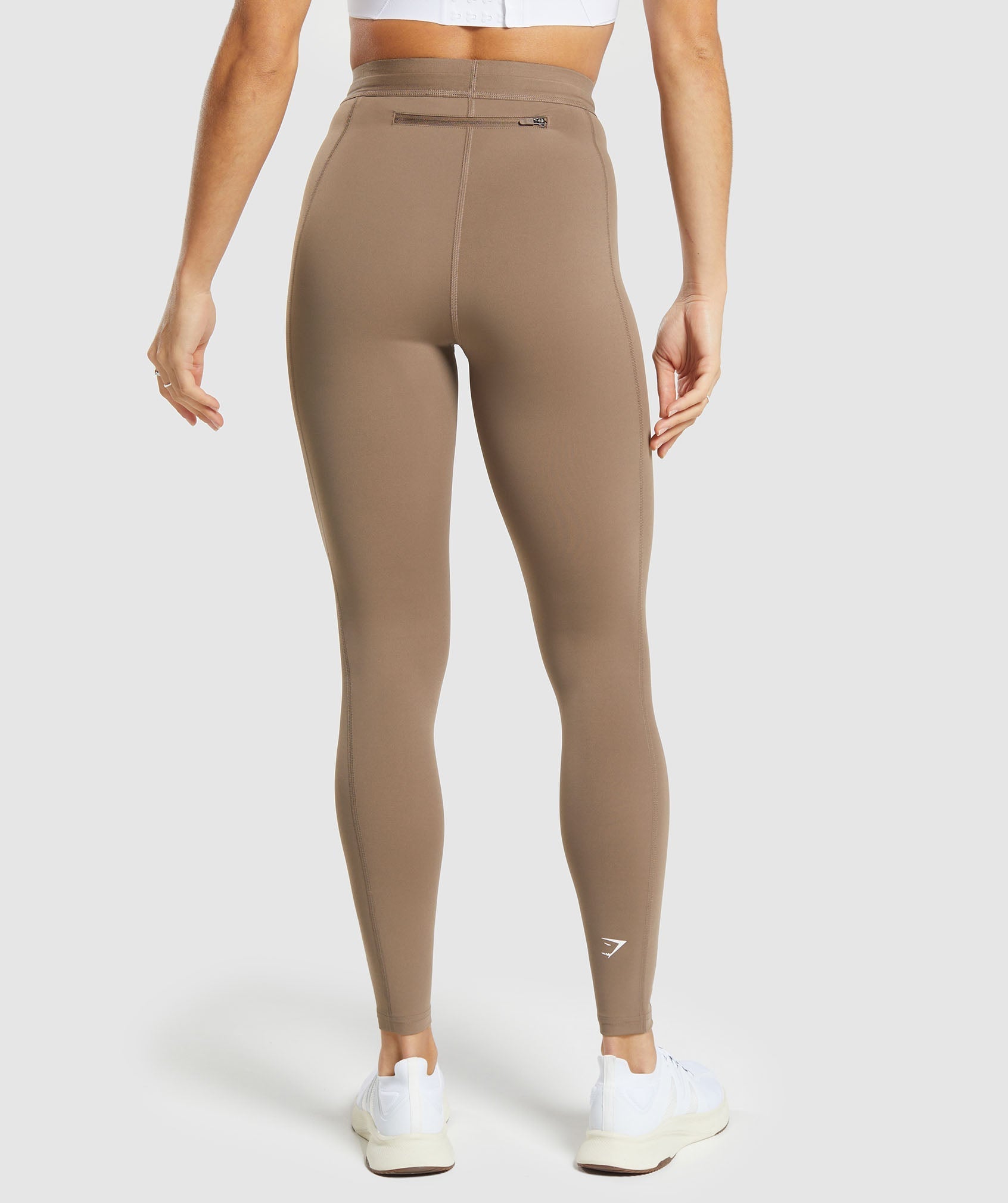 gymshark-running-leggings-soul-brown-ss24