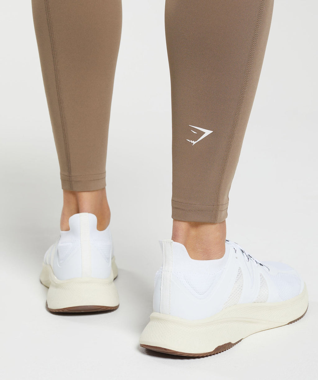 gymshark-running-leggings-soul-brown-ss24