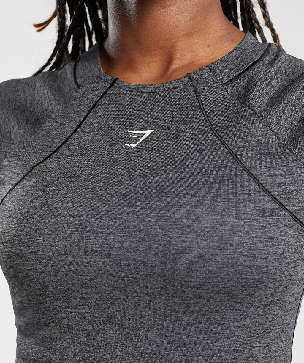 gymshark-running-t-shirt-black-silhouette-grey-marl-aw23