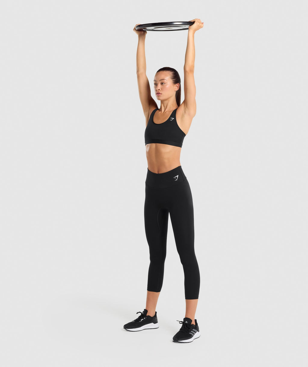 gymshark-scoop-neck-sports-bra-black-ss22