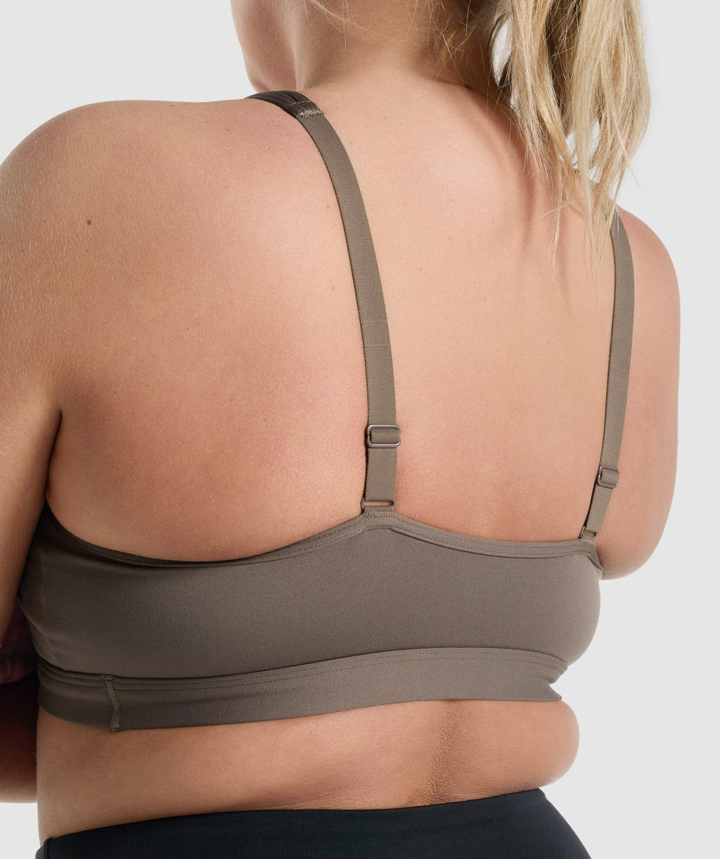 gymshark-scoop-neck-training-sports-bra-brown