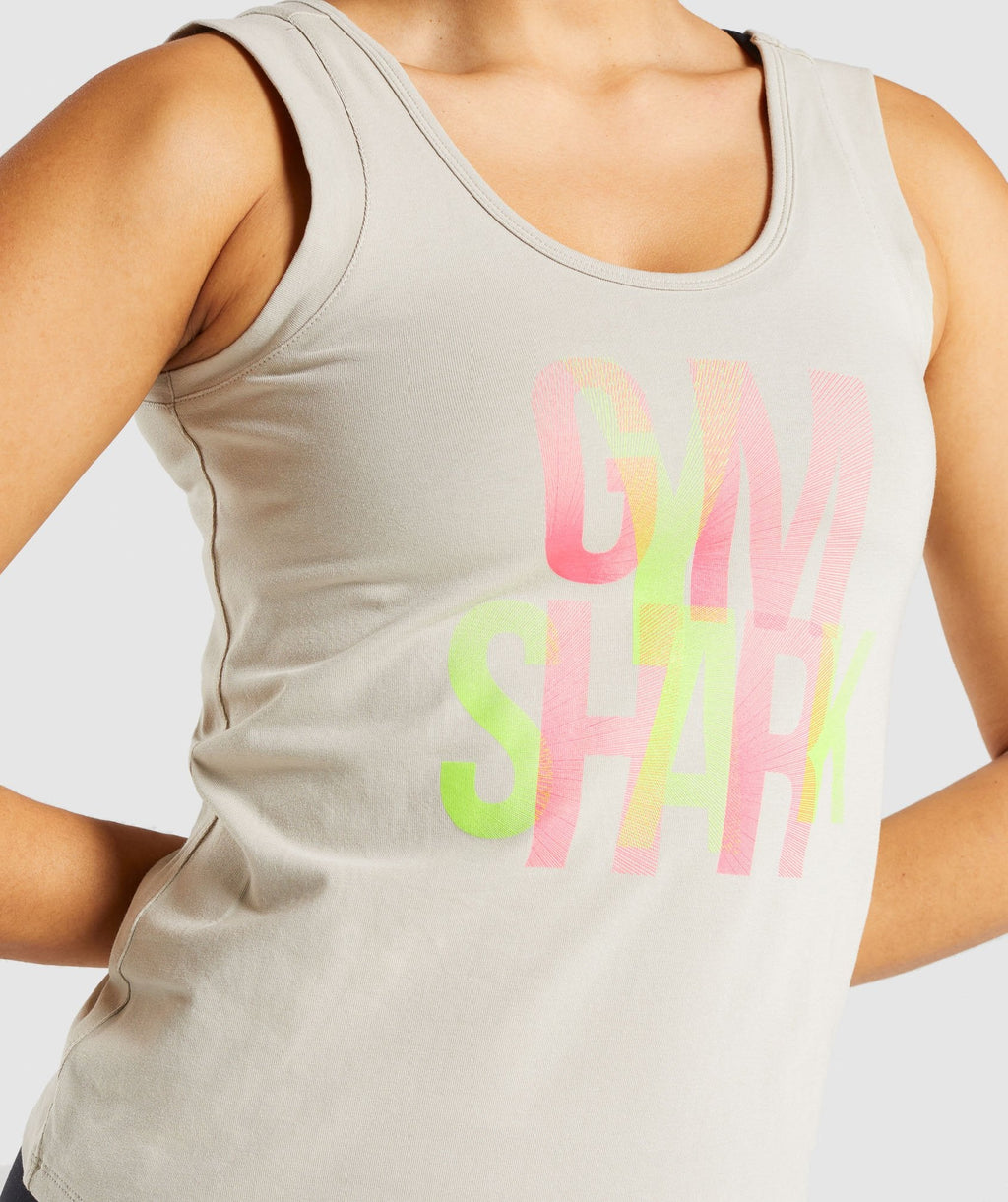 gymshark-strobe-graphic-tank-grey