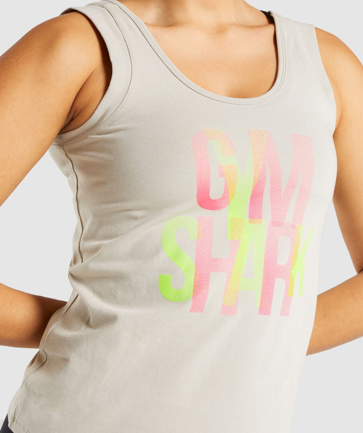 gymshark-strobe-graphic-tank-grey