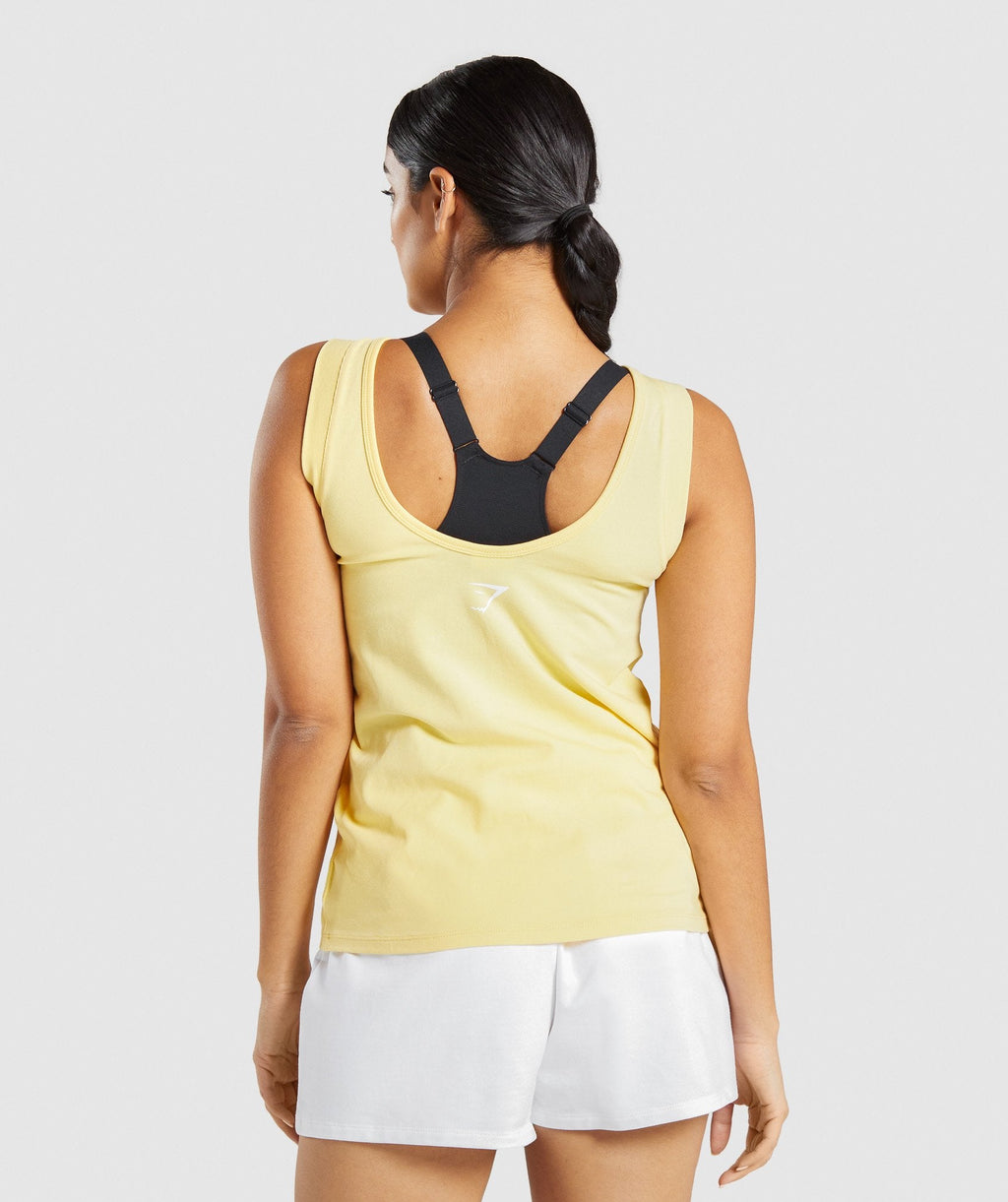 gymshark-strobe-graphic-tank-light-yellow