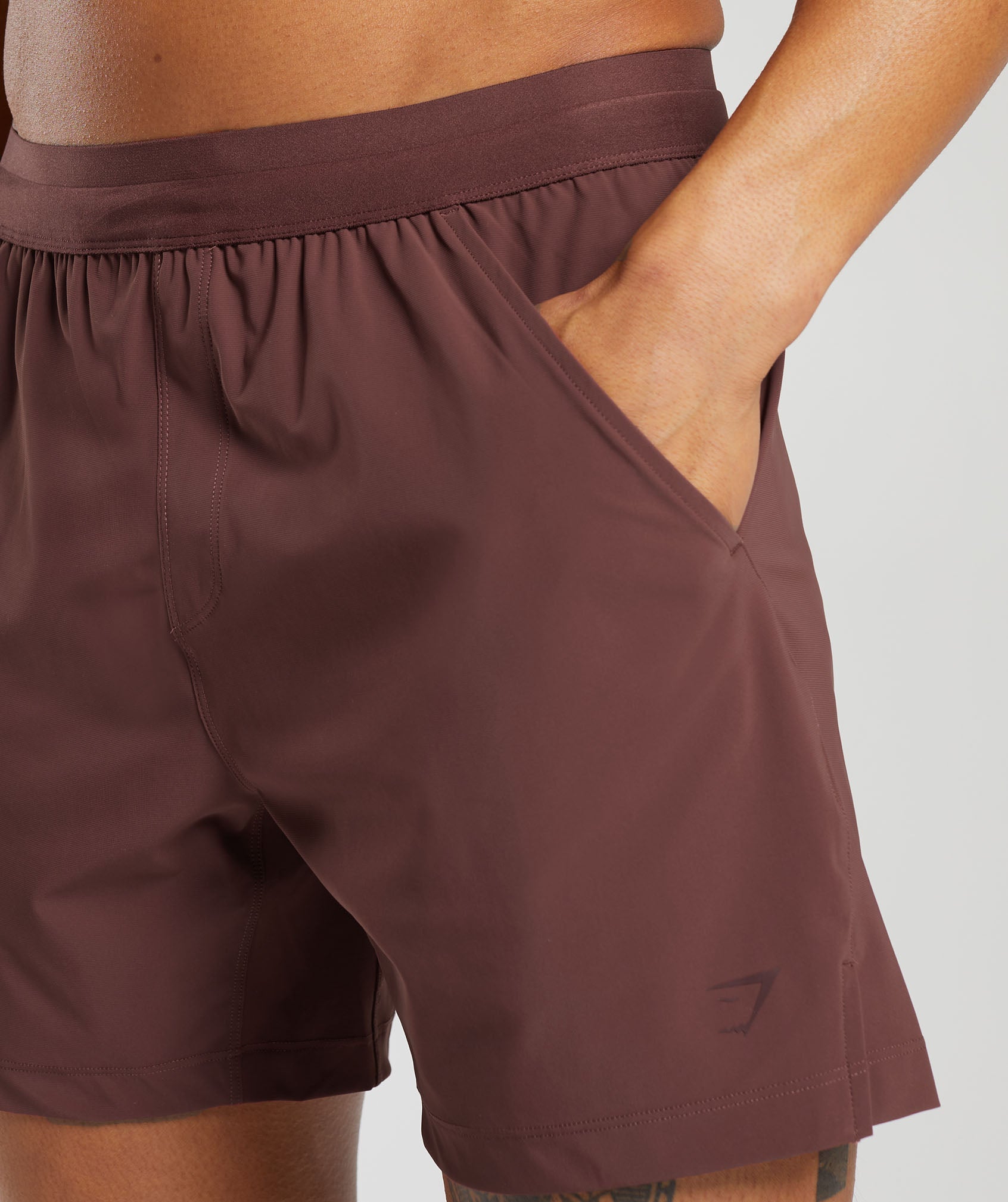 gymshark-studio-shorts-cherry-brown-ss22