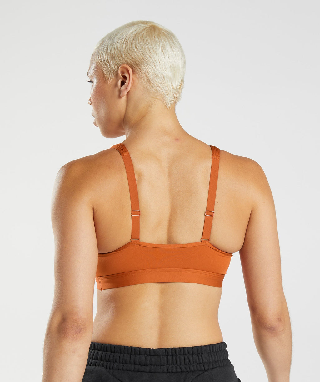 gymshark-scoop-neck-sports-bra-cayenne-red-aw22