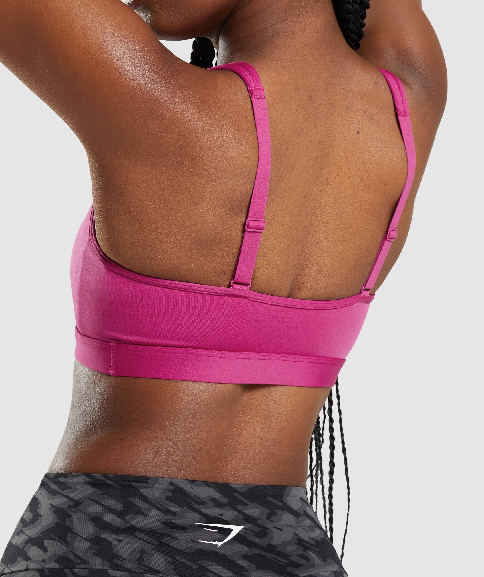 gymshark-scoop-neck-sports-bra-dragon-pink-ss22