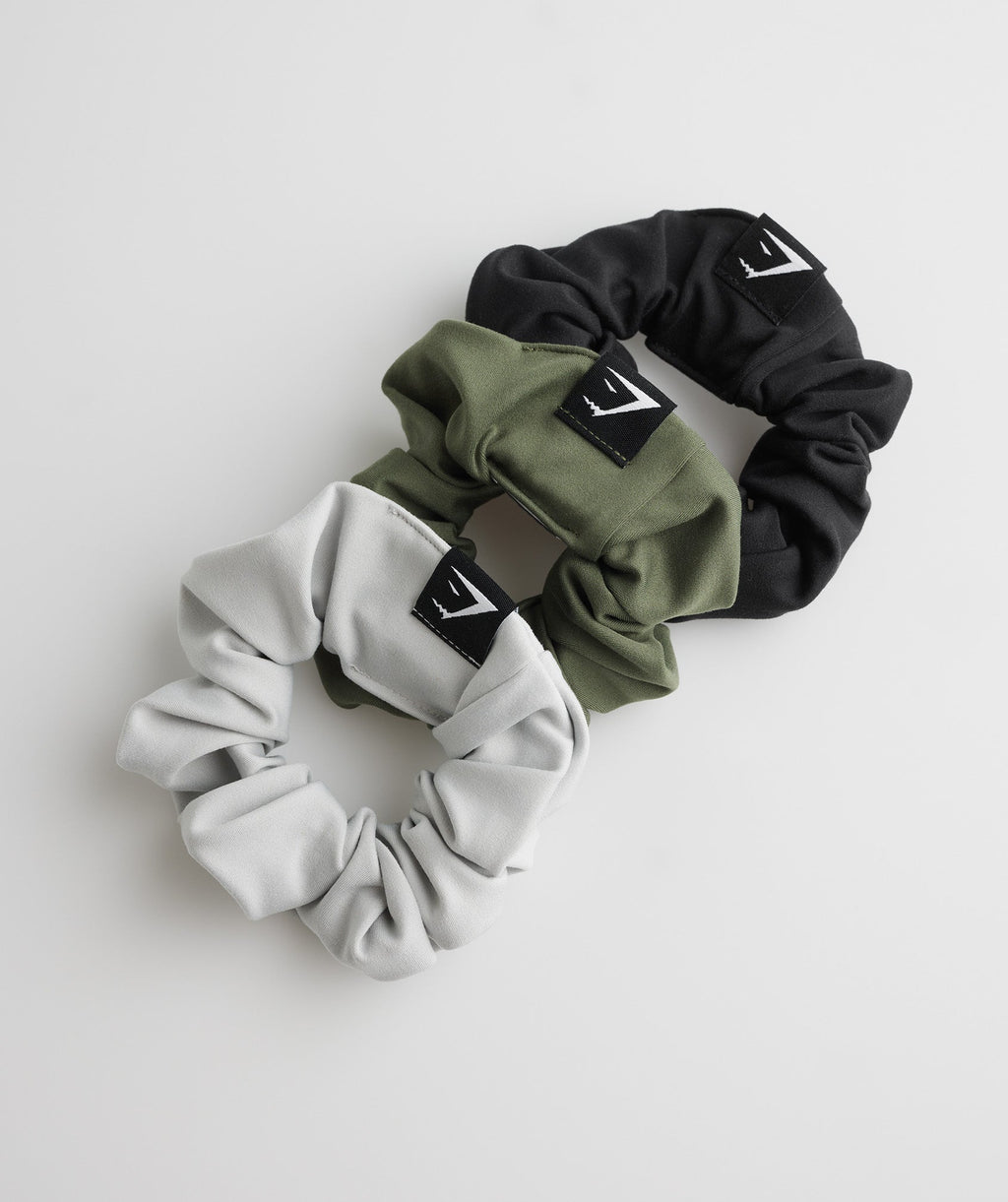 gymshark-scrunchies-3pk-black-core-olive-ss22-light-grey