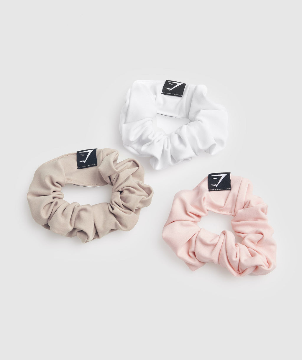 gymshark-scrunchies-3pk-white-blush-pink-misty-pink-ss23
