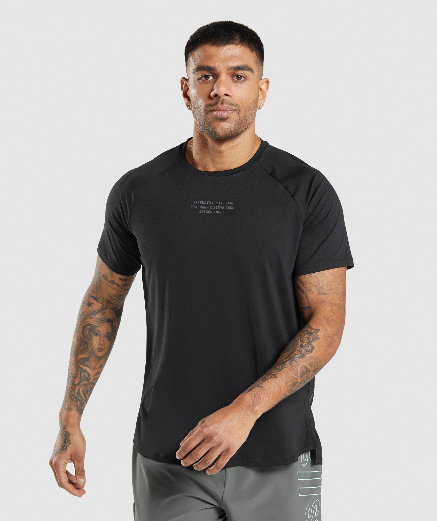 gymshark-steve-cook-t-shirt-black-ss22