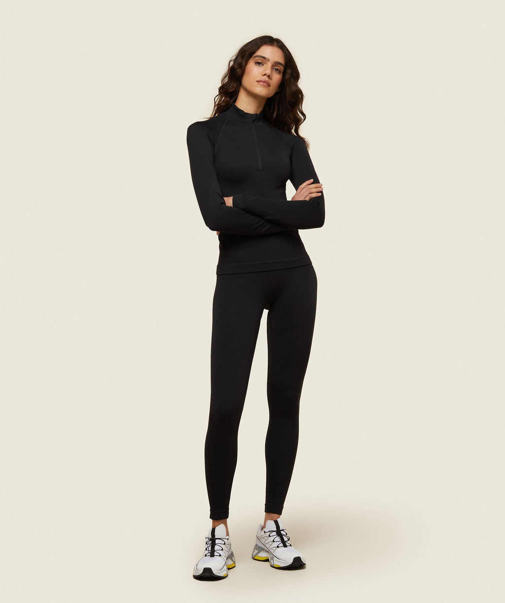 gymshark-everywear-seamless-turtleneck-black-ss24