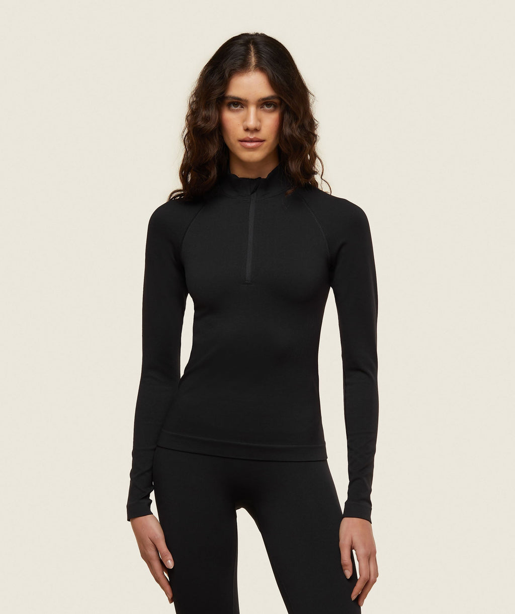 gymshark-everywear-seamless-turtleneck-black-ss24