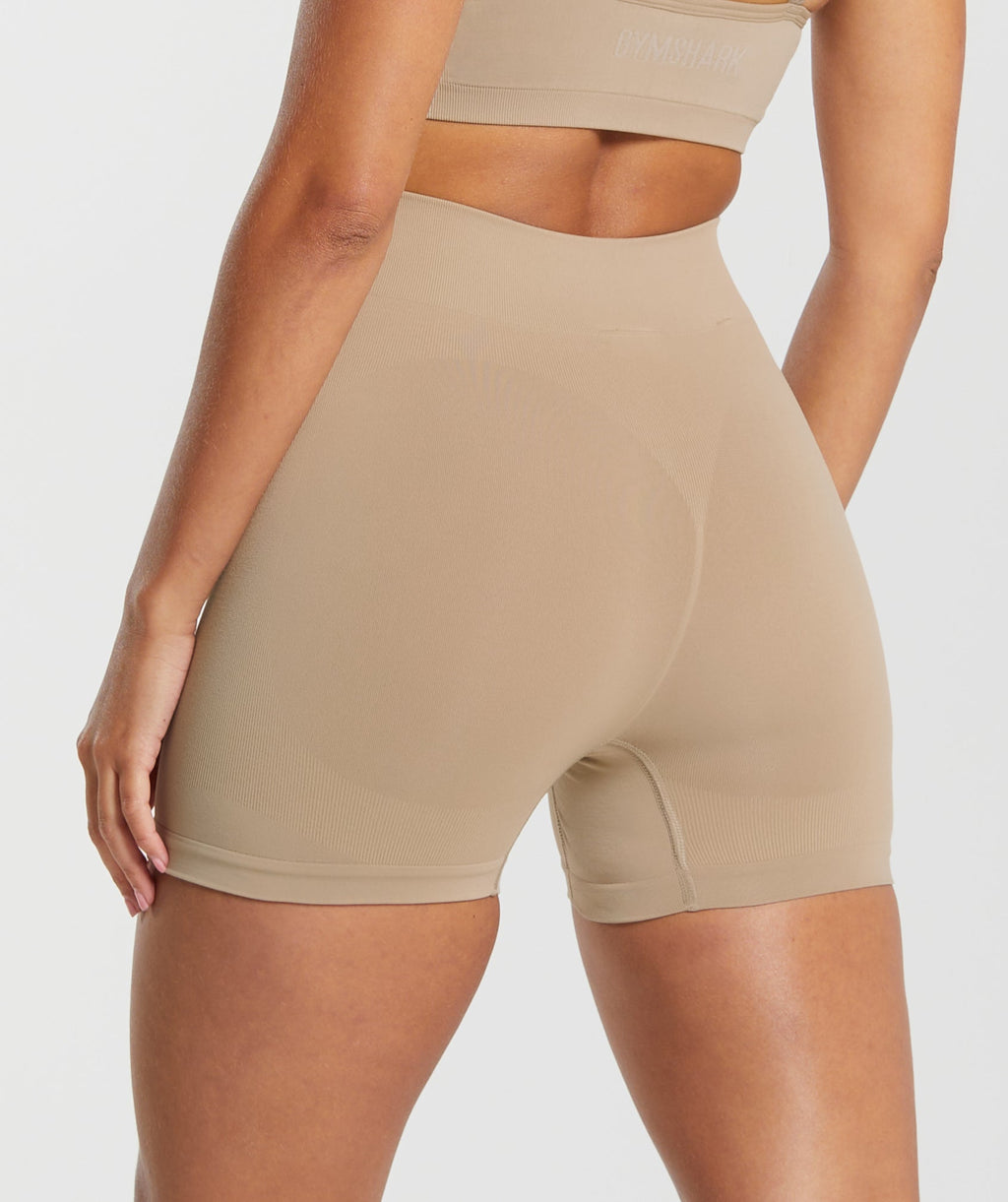 gymshark-seamless-boxers-cement-brown-ss24