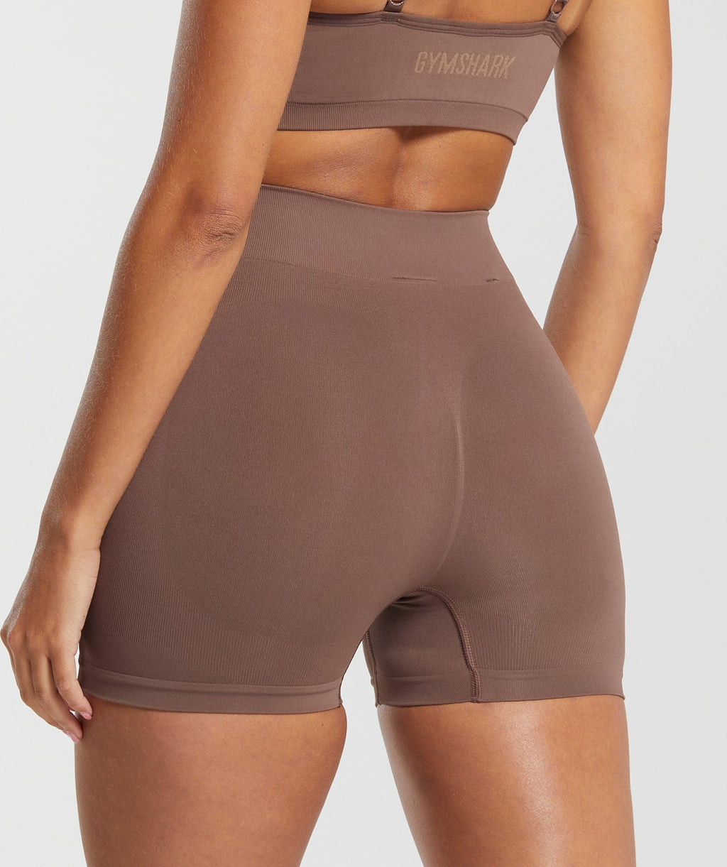 gymshark-seamless-boxers-soft-brown-ss24