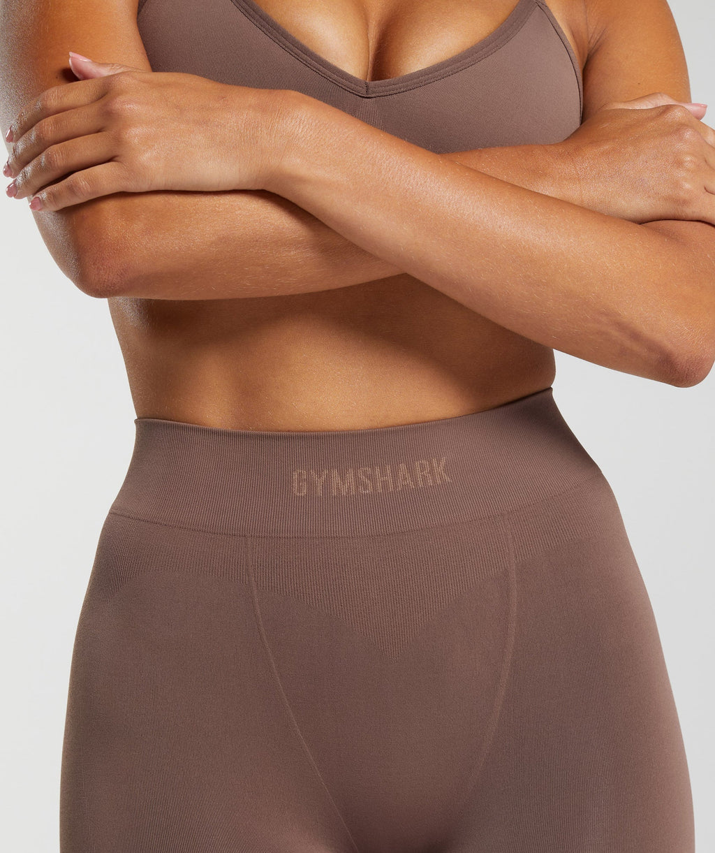 gymshark-seamless-boxers-soft-brown-ss24
