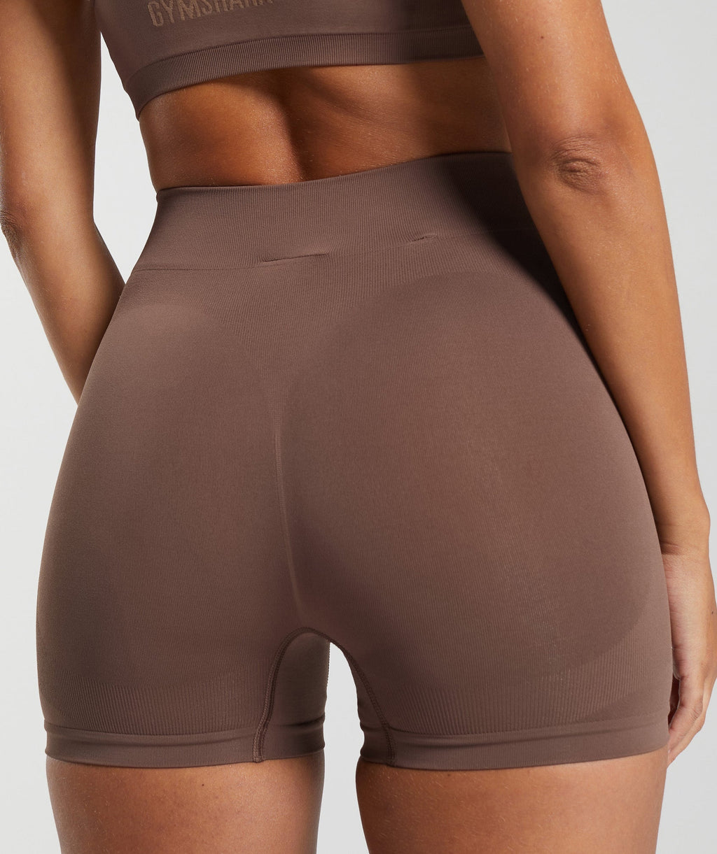 gymshark-seamless-boxers-soft-brown-ss24