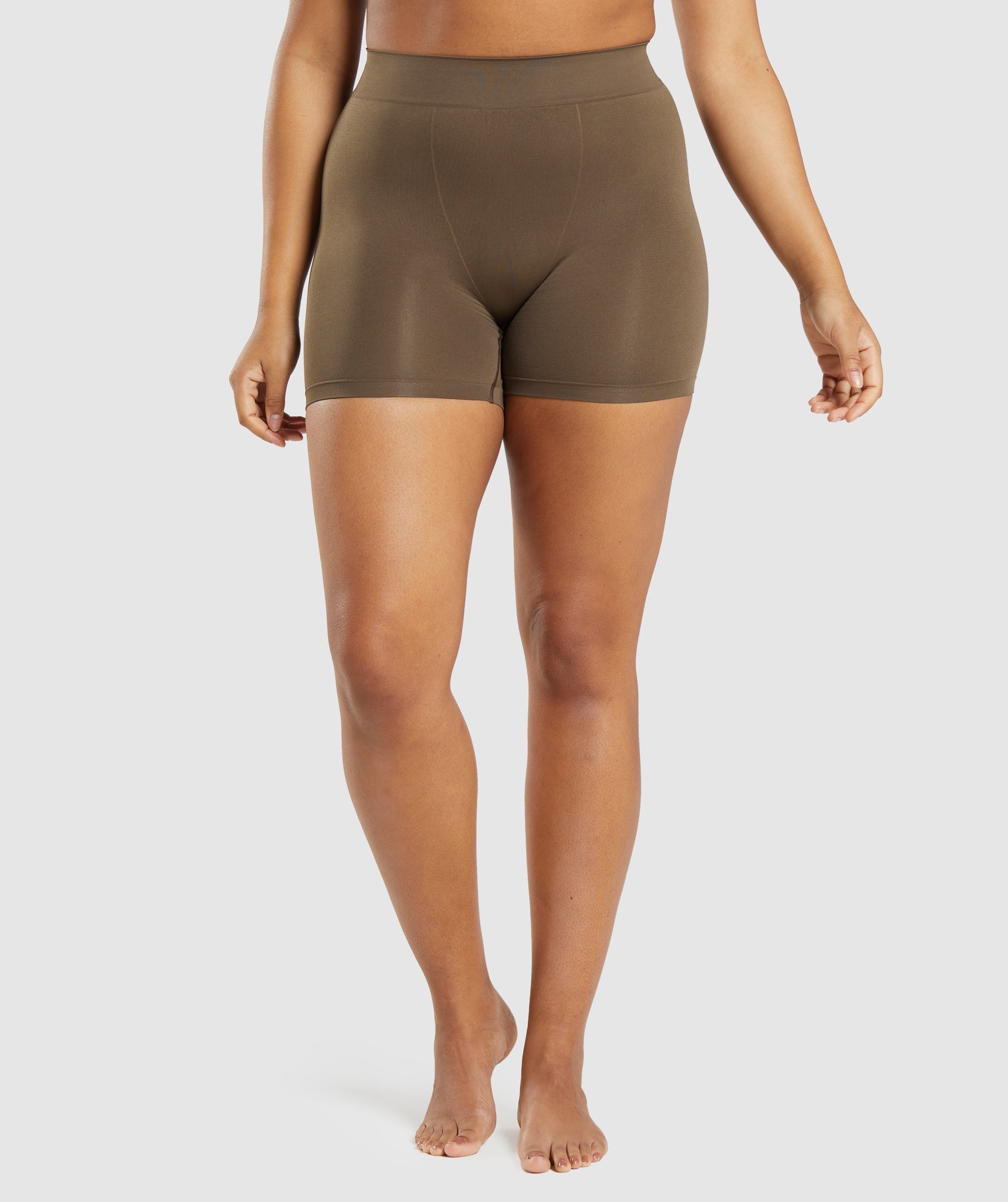 gymshark-seamless-boxers-walnut-brown-ss22