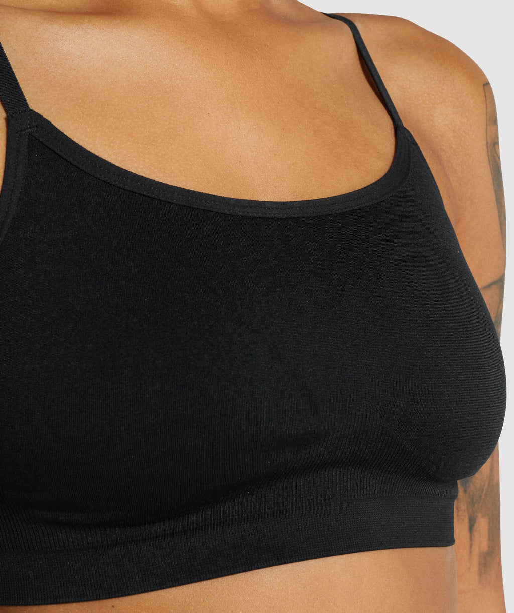 gymshark-seamless-high-neck-bralette-black-aw21