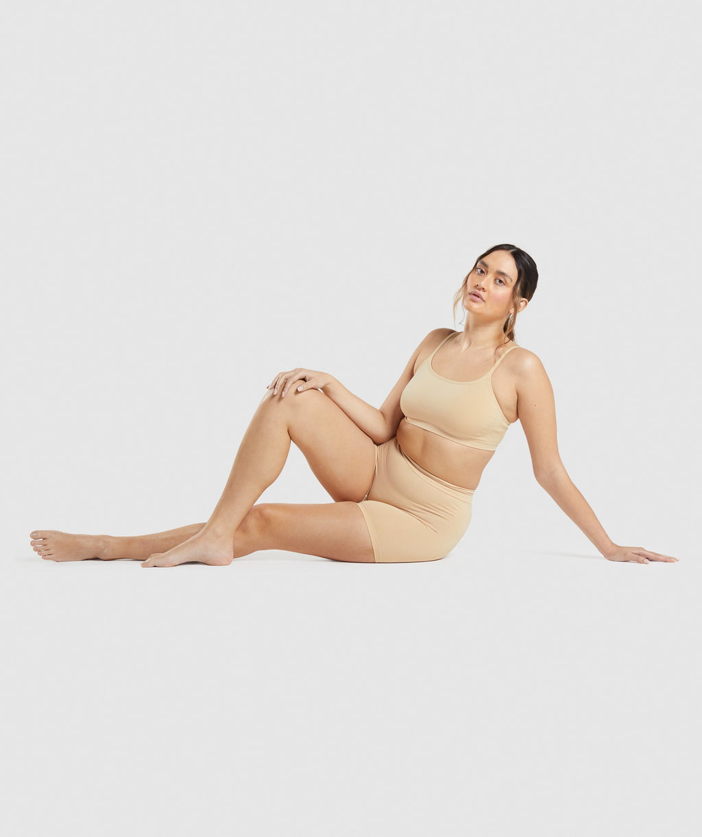 gymshark-seamless-high-neck-bralette-fawn-light-brown-ss22