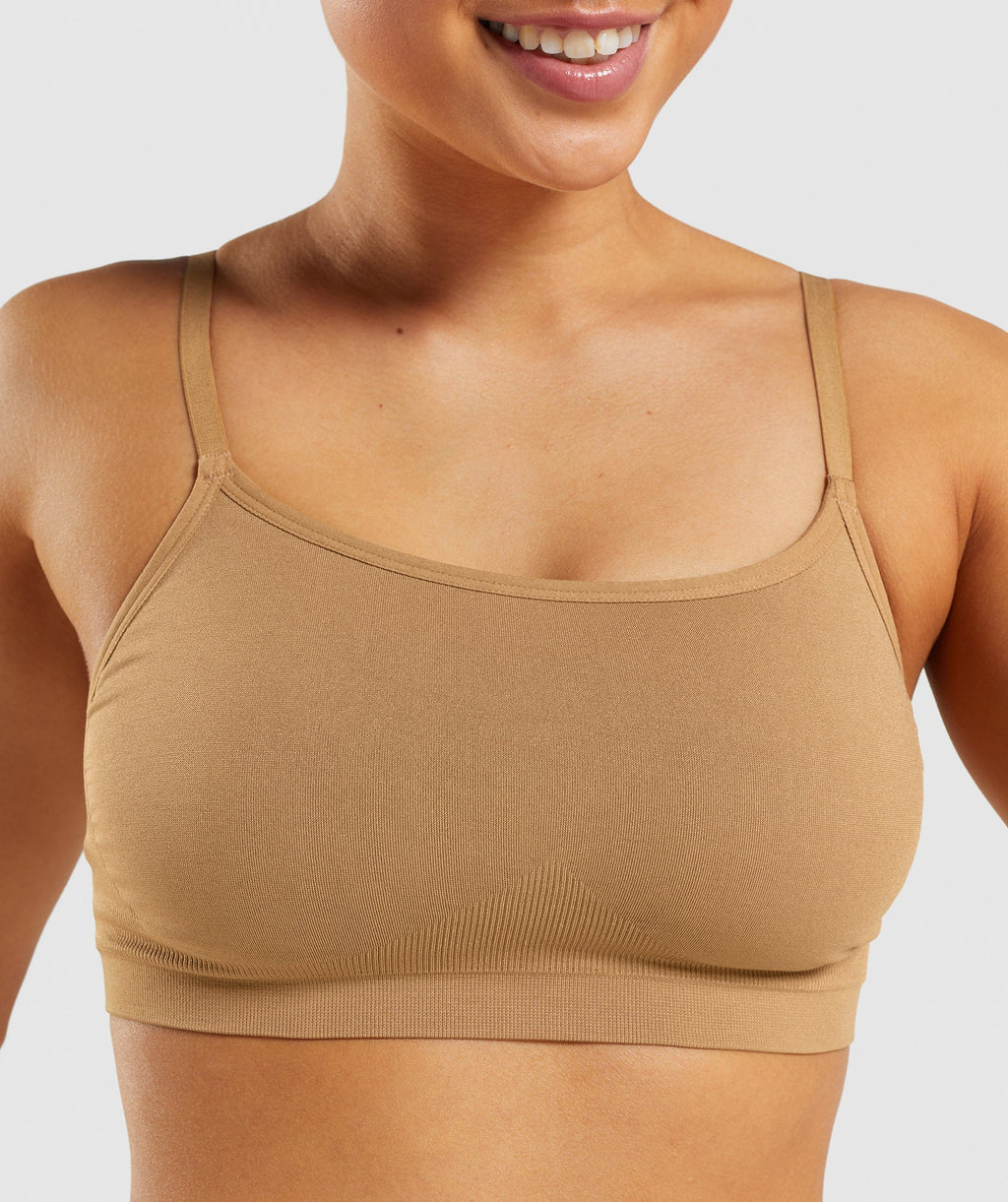 gymshark-seamless-high-neck-bralette-golden-light-brown-ss22