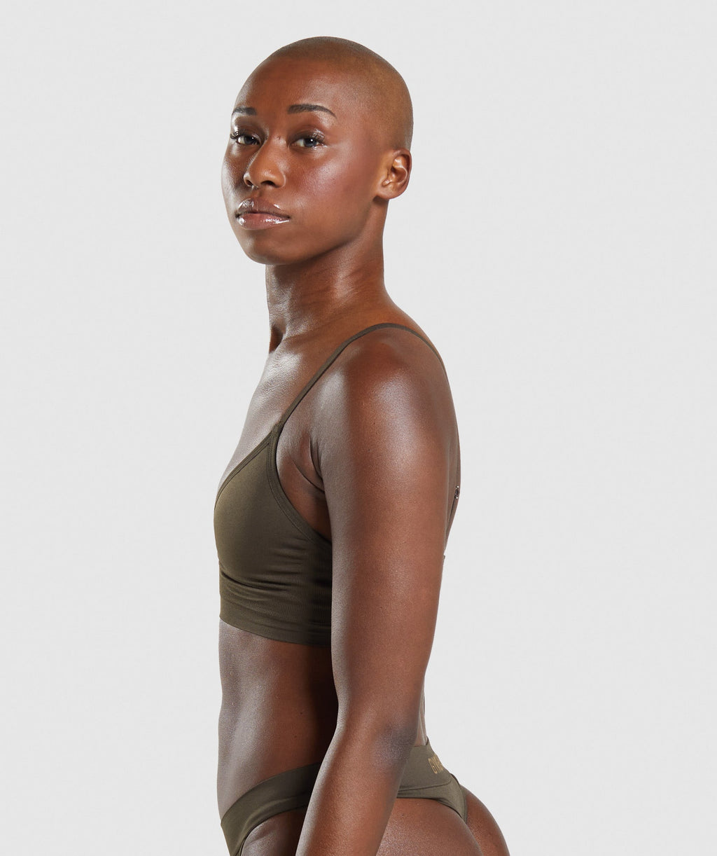 gymshark-seamless-low-neck-bralette-espresso-brown-ss22