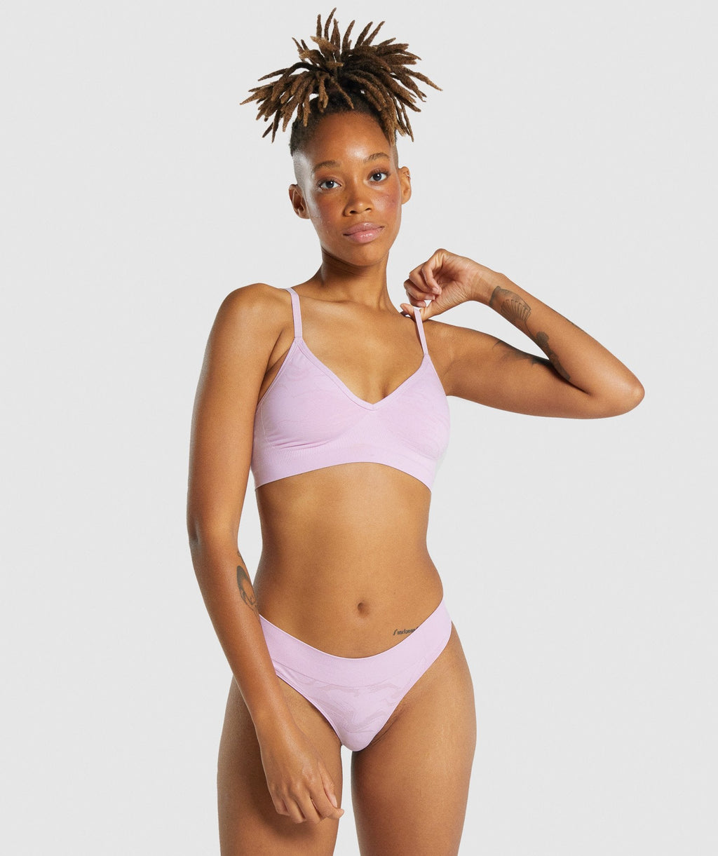 gymshark-seamless-low-neck-bralette-light-pink-aw21