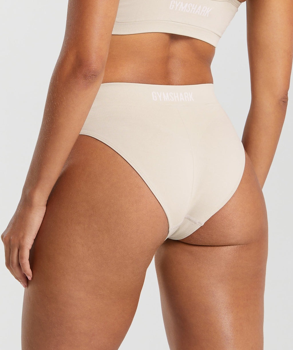 gymshark-seamless-brief-pebble-grey-ss24