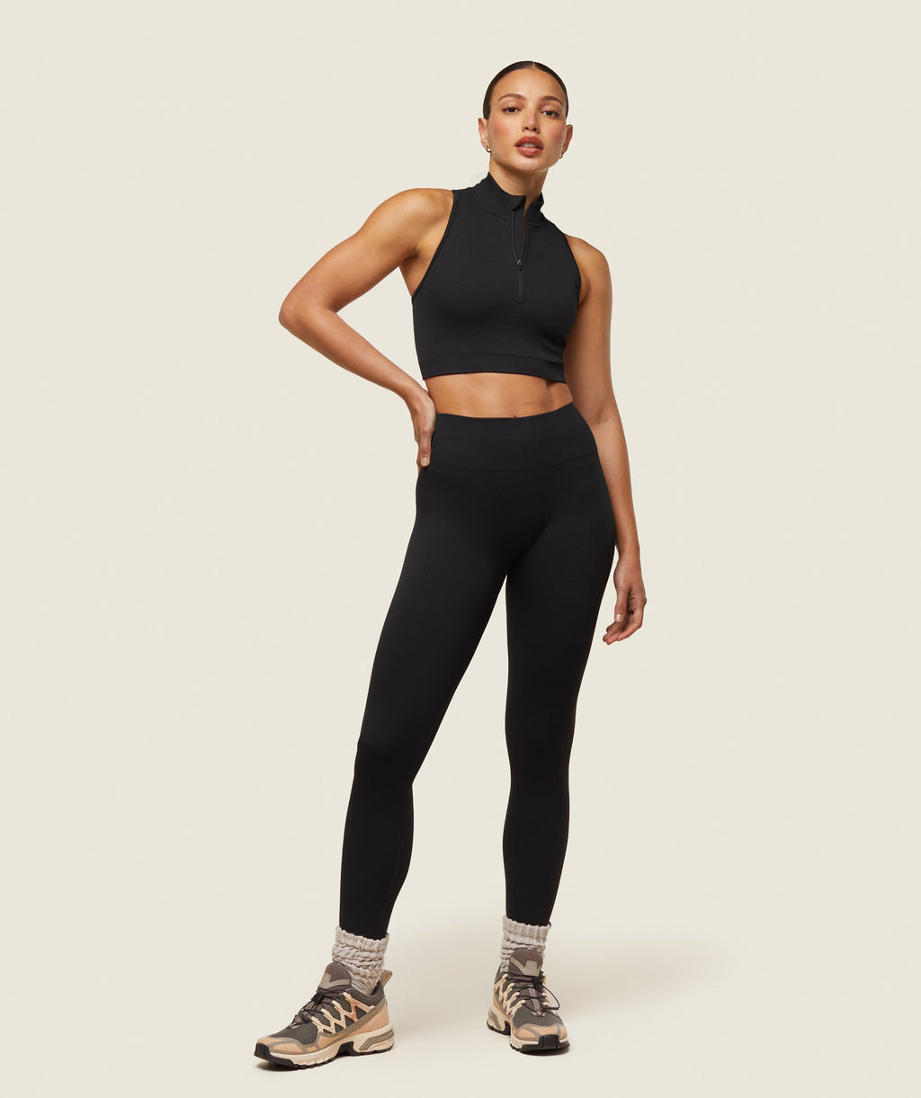 gymshark-everywear-seamless-sleeveless-turtleneck-black-ss24
