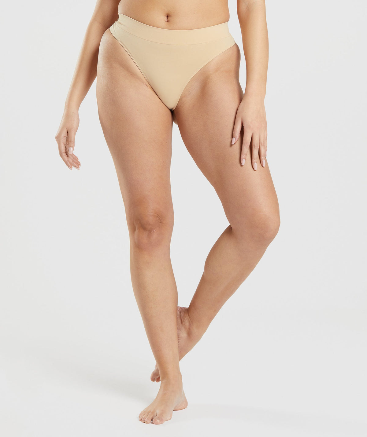 gymshark-seamless-high-rise-thong-fawn-light-brown-ss22