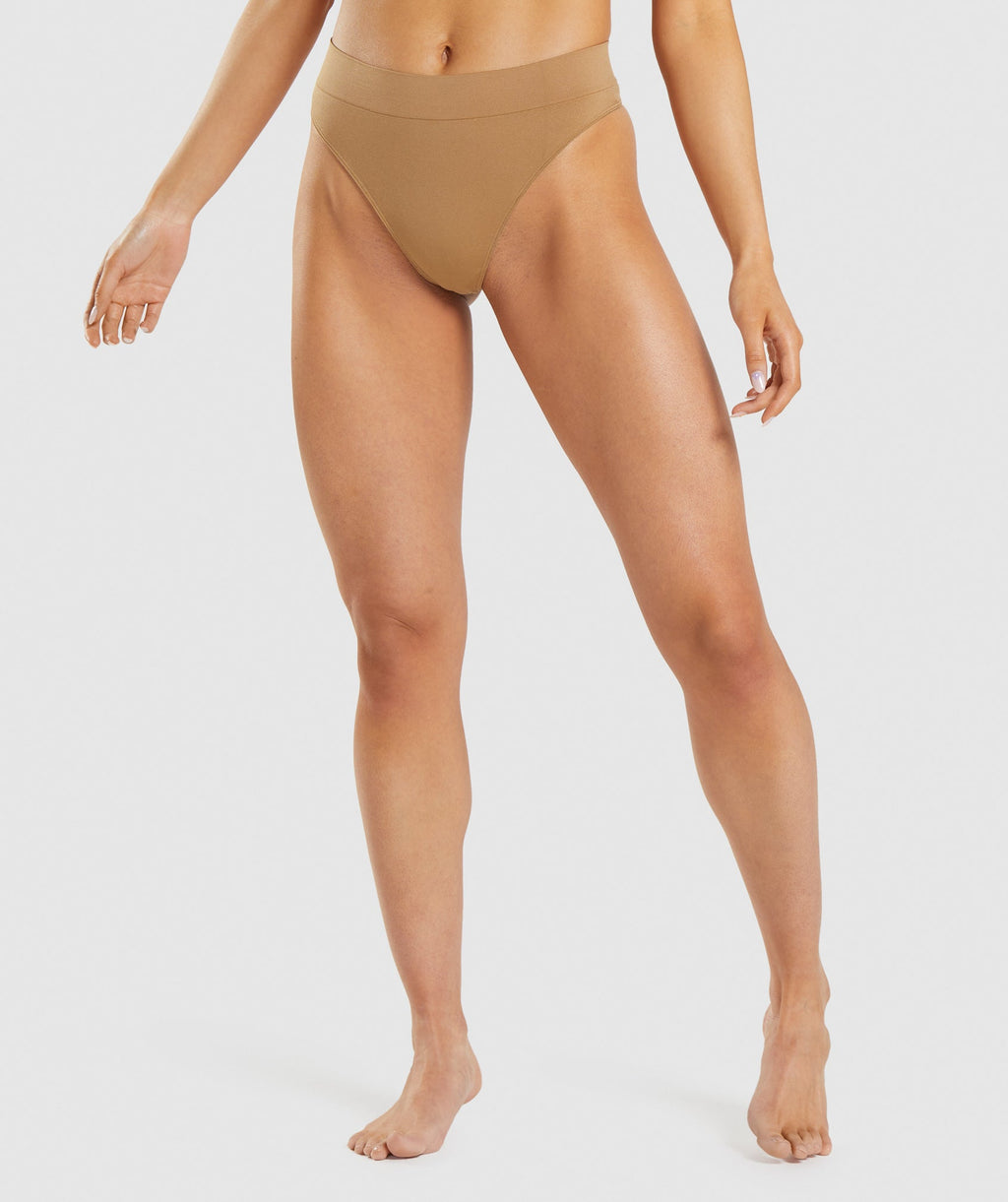 gymshark-seamless-high-rise-thong-golden-light-brown-ss22