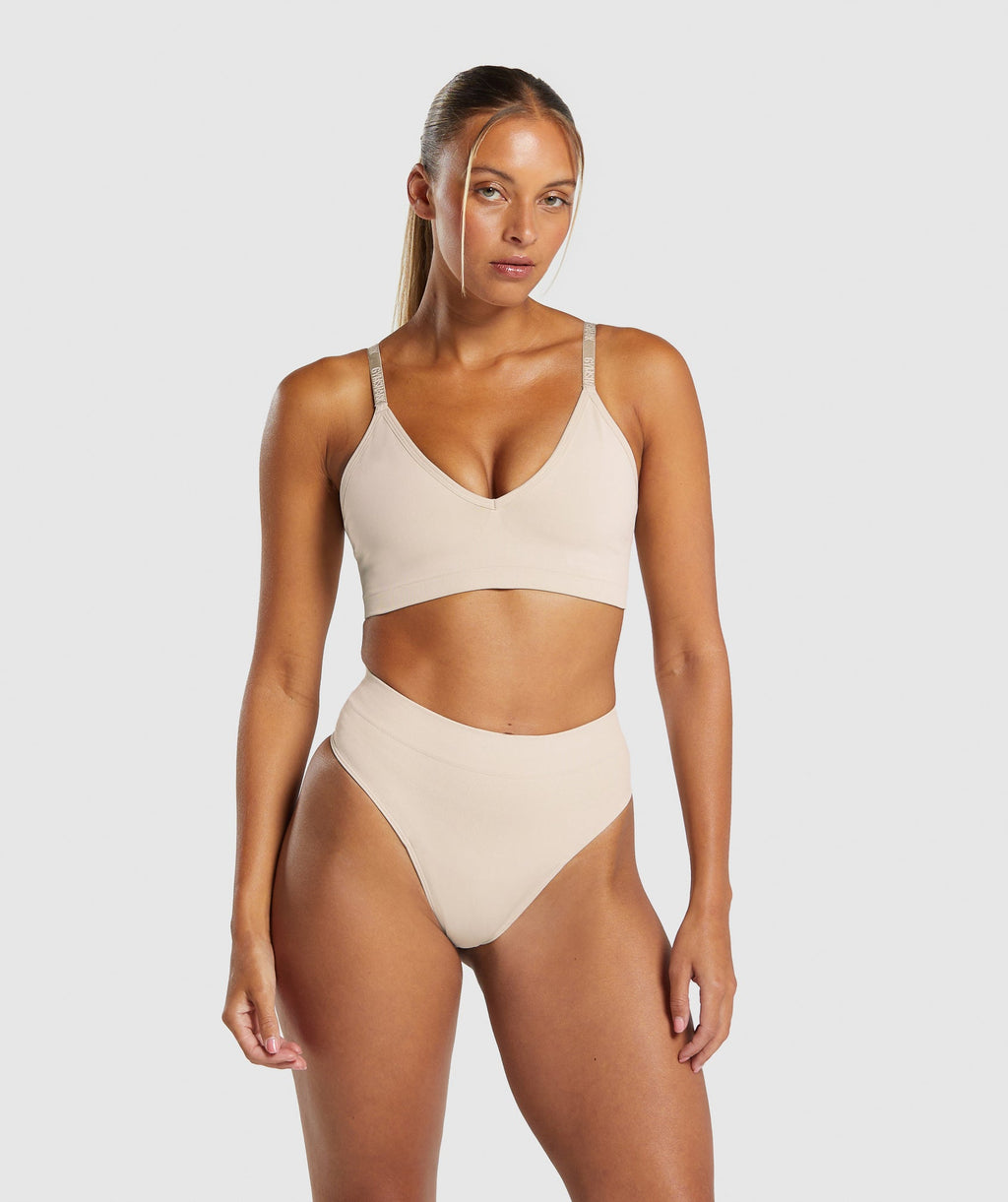 gymshark-seamless-high-waisted-thong-pebble-grey-aw24
